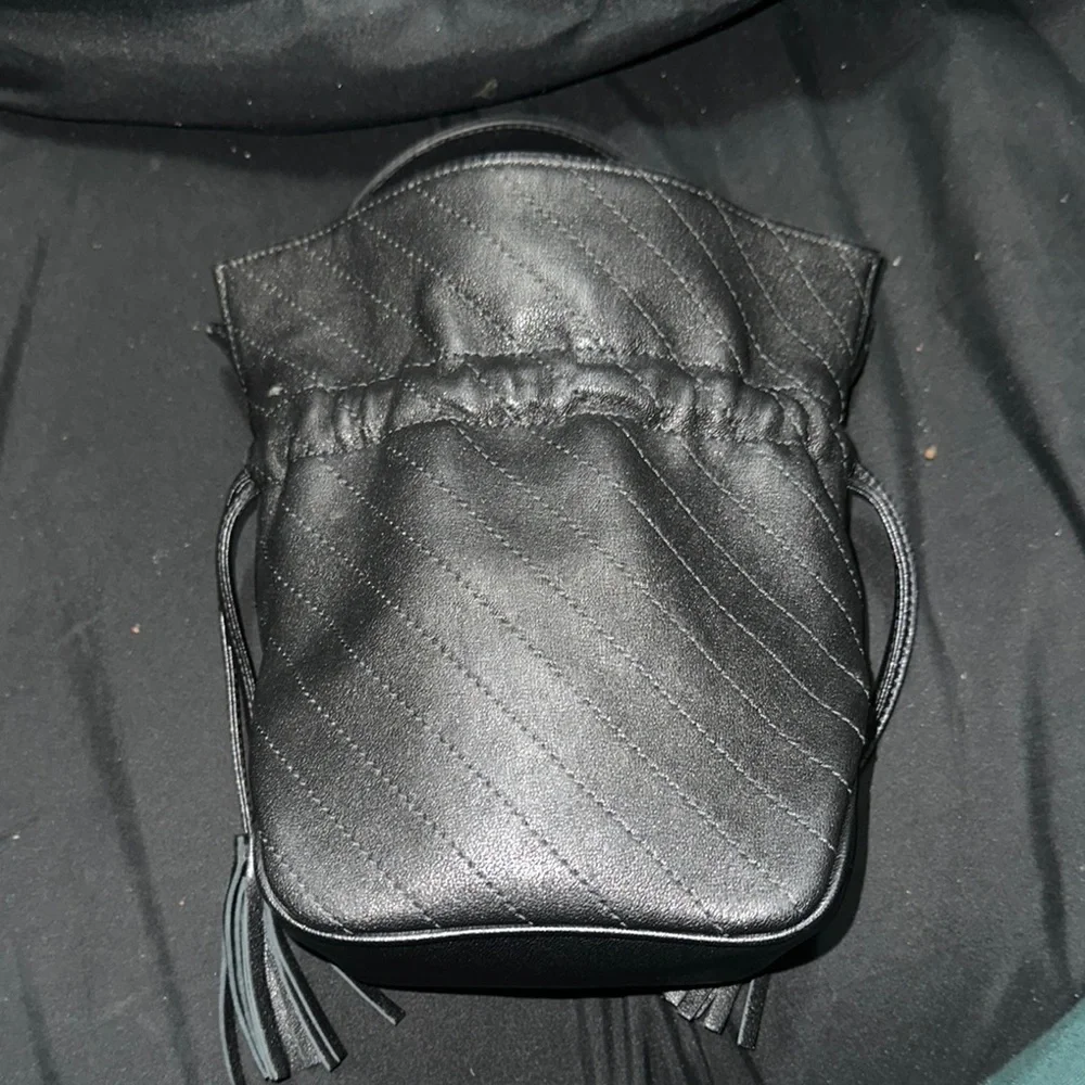 Gucci Black Mini Leather Bag with Chain Strap - Picture 5 of 5